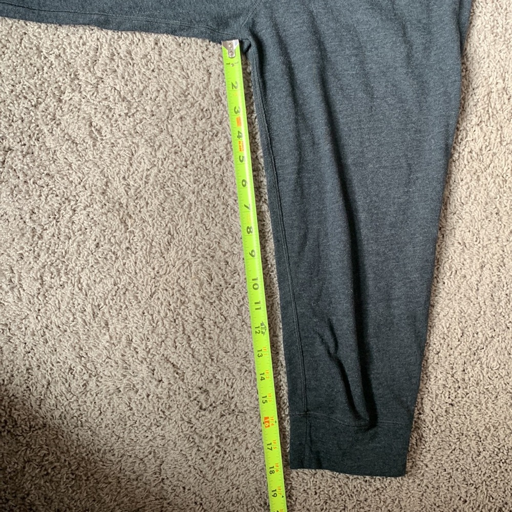 Under Armour Crop Pants - Picture 9 of 12
